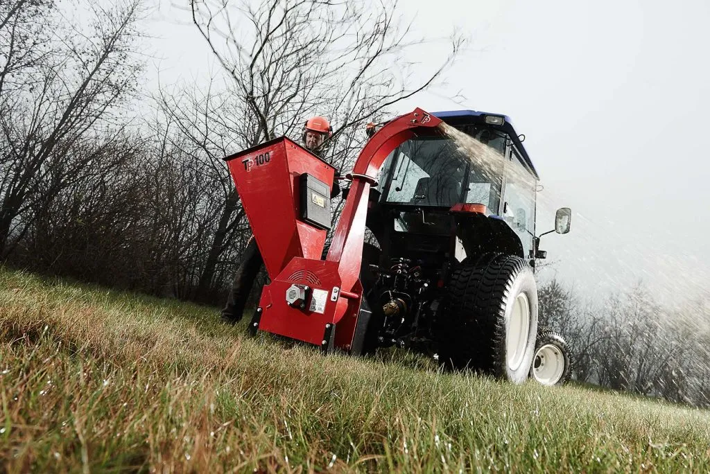 Broyeur-de-branches-dechiqueteuse-de-branches-derriere-tracteur-sur-prise-de-force-diametre-100-large-in01